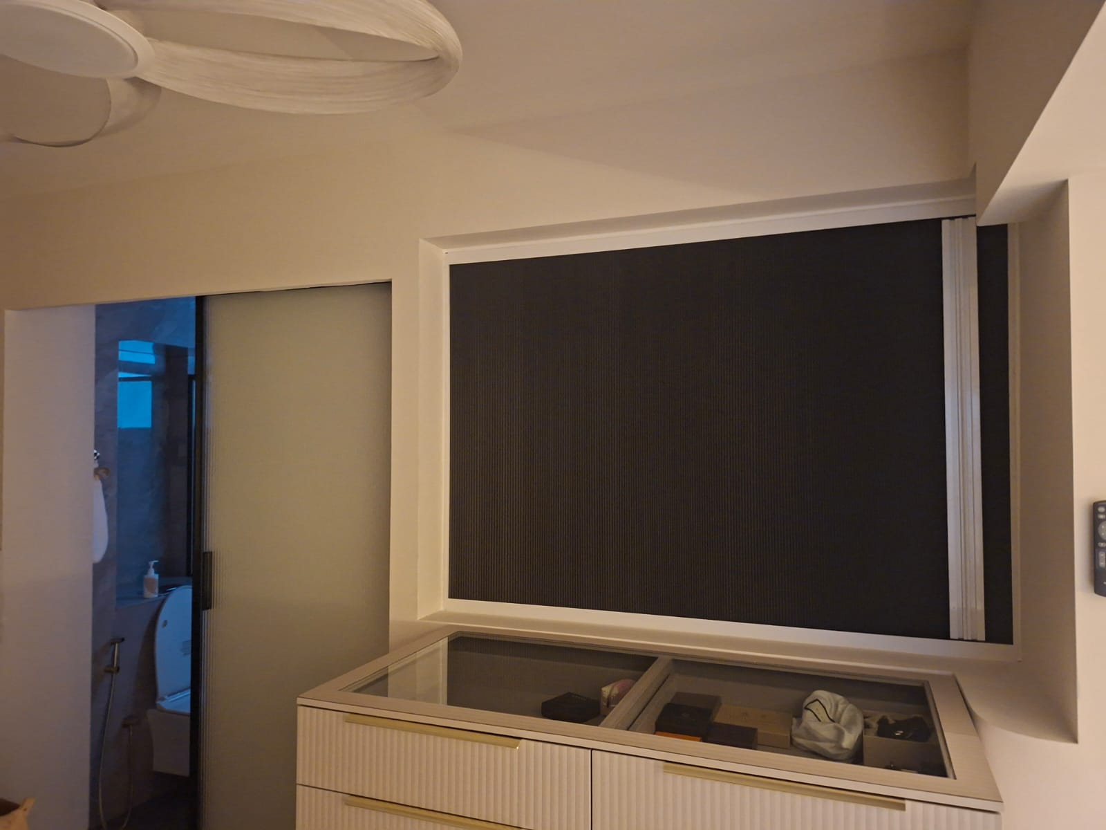 2-in-1 screen + sunshade installed on a wide bedroom window
